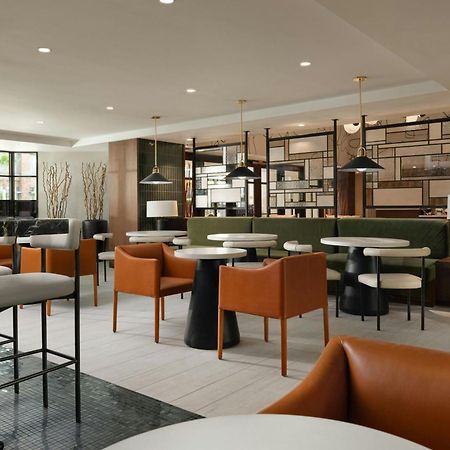 Courtyard By Marriott Los Angeles Pasadena Old Town Bagian luar foto